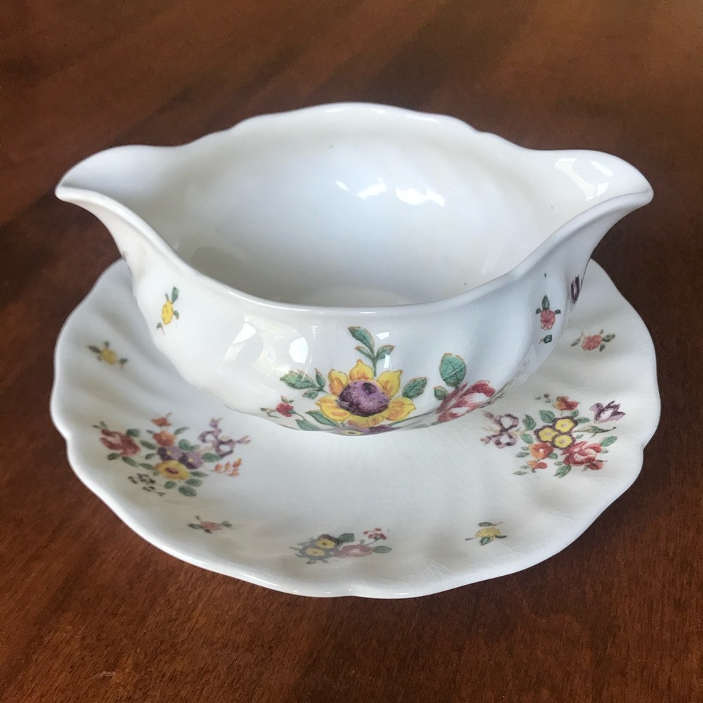 Vintage Royal Doulton Gravy Boat